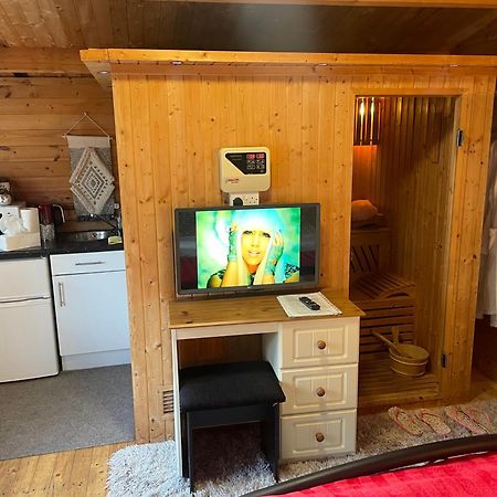 Chalet Free Sauna & Spa Superking Bed Killaloo Esterno foto